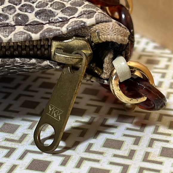 Vintage Walborg Embossed Faux Snakeskin Lucite Chain Style Handle - Picture 4 of 9